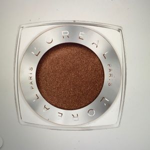 L’Oreal Infallible 24 Hour Eyeshadow Bottomless Java